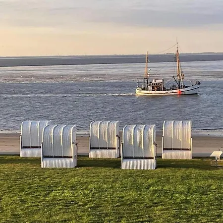 Stilvolles Mit Balkon ווילהלמסהאבן